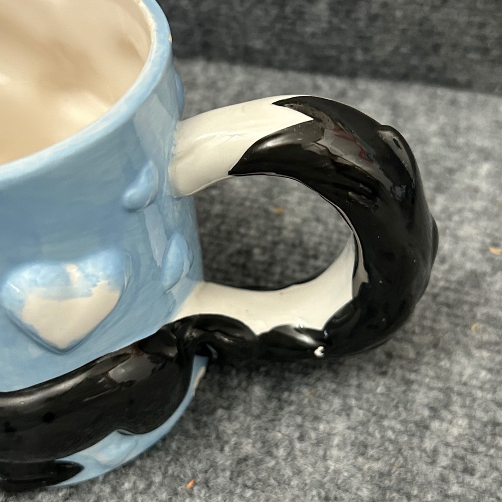 Vintage 1995 Warner Bros Pepe Le Pew & Penelope Pussycat 3D Relief Coffee Mug - Picture 7 of 9